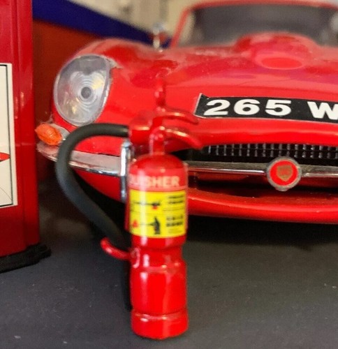 Diorama garage fire - 1:18, 🔥