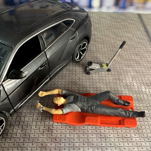 Scale diorama garage car - 1:18,
