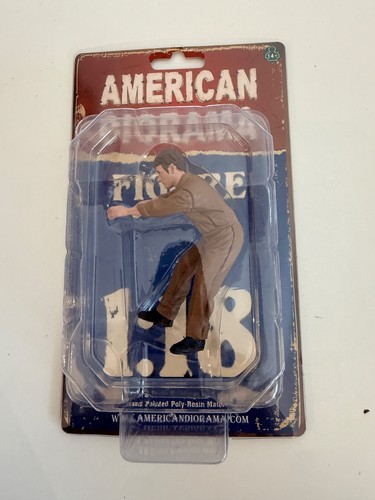 American diorama race day - 1,